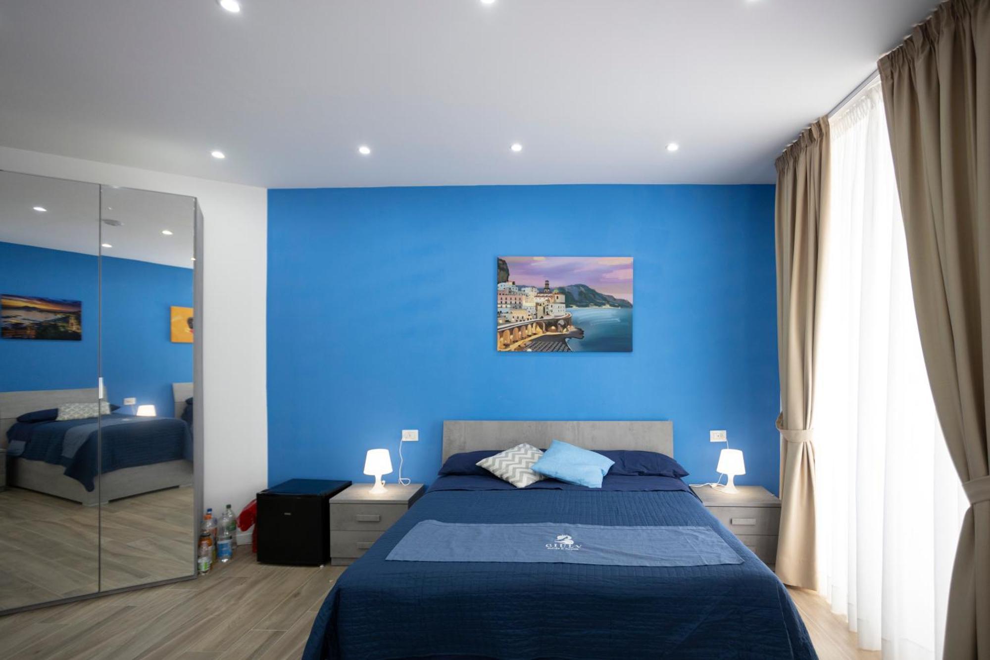 Giuly Suites & Rooms Naples Exterior photo